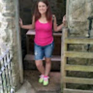 Meet your Posher, Crystal